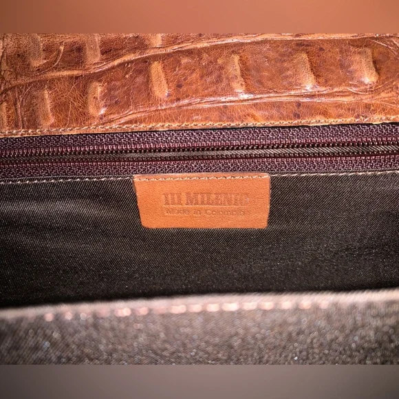 III Milenio leather 3 pocket Hand bag with strap - Picture 6 of 7